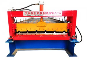 Automatic metal roofing roll forming